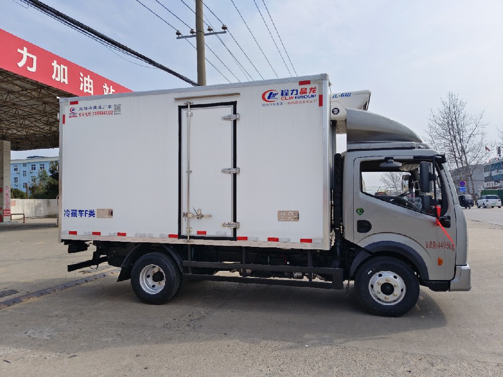 东风星云高端冷藏车（待售）